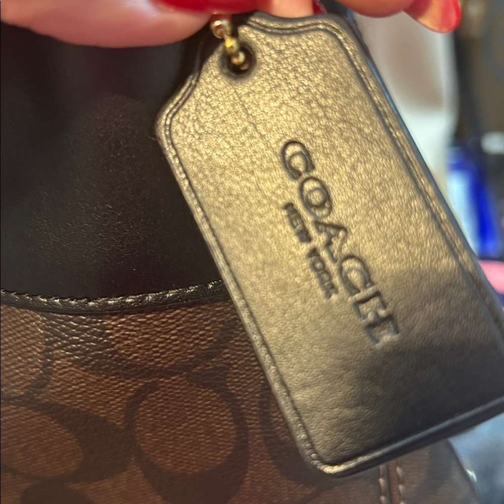 Coach New York City girl LARGE LEXY Brown and Black Preppy Shoulder Bag Y2k - Picture 5 of 9